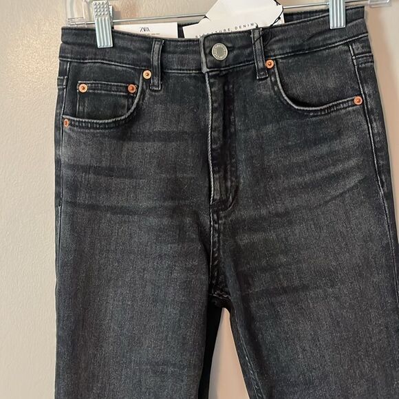 New! ZARA The Skinny with Split Hem Ash black Jeans Size 4 - Picture 5 of 16